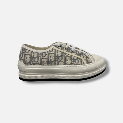 Scarpe sneakers basse