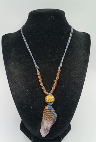 Collana amuleto amazzonico