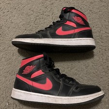 Size 9 - Air Jordan 1 Mid