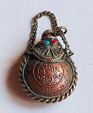 Bottiglia da fiuto tibetana vintage decorata con perle turchesi e rosse 3,5x2,5 cm