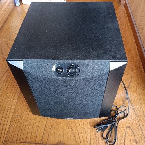 Yamaha sw200 powered active - powered,