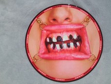 Maurizio Cattelan Vinile