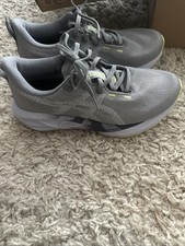 Scarpe donna ASICS Novablast 5