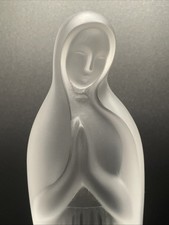 Lalique Cristal Madonna in