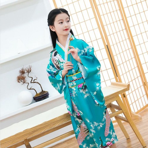 Completo kimono lungo nuovo