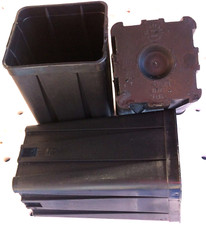 VASI PLASTICA QUADRATI cm 10 H 17- 10x17 - 10x10x17 - 10 vasi                  *