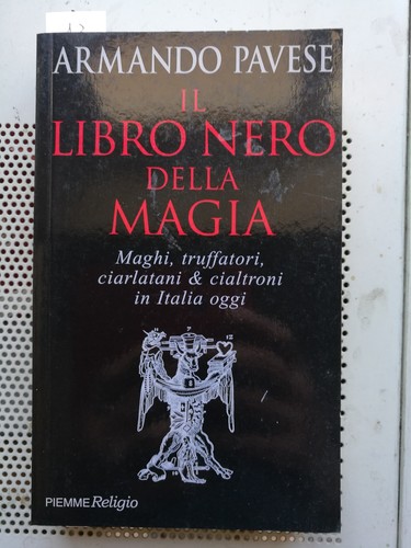 Magia libro nero della - -, il
