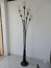Lampada da terra in ottone brunito a 9 luci con impianto elettrico 190 cm flute