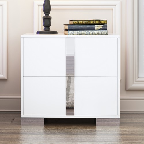 Comodino elegante con - , maniglia