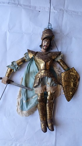 Pupi siciliani lavorazione - pupi,