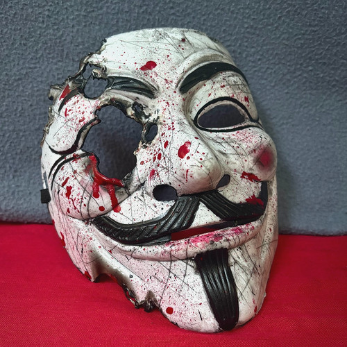 Anonimo per vendetta - v,