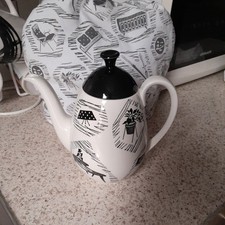METRO SHAPED COFFEE POT