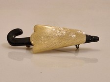 Lea Stein - Broche parapluie -