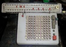 OLD CALCUATOR MONROE LA9-203