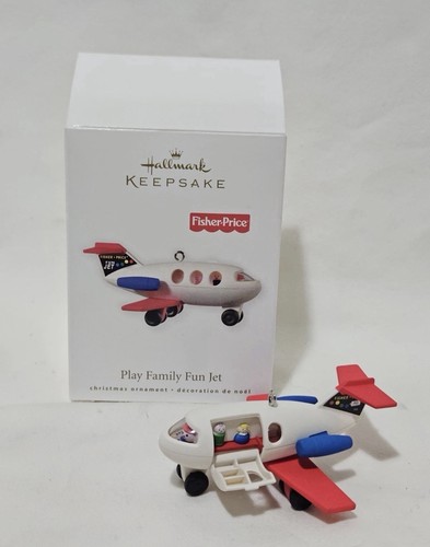 Hallmark keepsake play - hallmark, family
