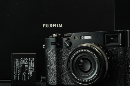 Videocamera digitale compatta