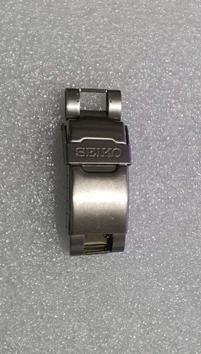 Chiusura doppia - , in