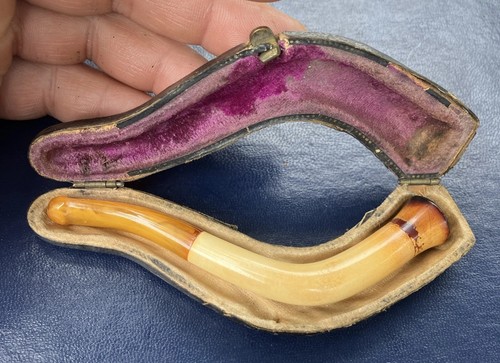 Ancien fume cigarette smoke - ancien,
