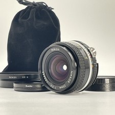 Obiettivo grandangolare Nikon