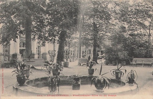 Les thermes - -,