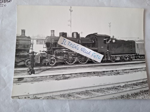 Fotografia locomotiva vapore - a,