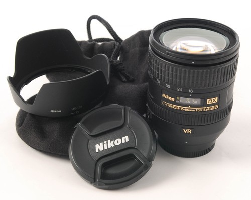 Nikon 3 5 - 16-85, mm