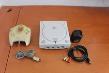SEGA DREAMCAST - CONSOLE JAP + STEPDOWN 220/110V