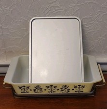 1957 PYREX 575-B 2 QT Space