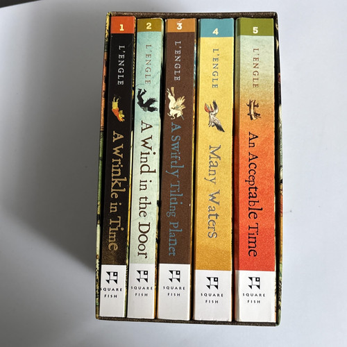 Wrinkle time quintet book - wrinkle, in