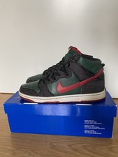 Nike SB Dunk Hi RESN "Gucci"