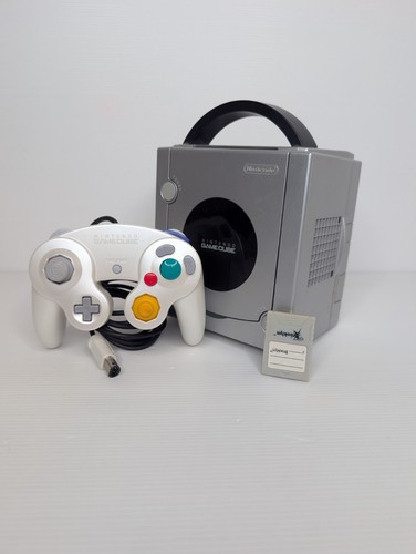 Nintendo gamecube silver - nintendo,