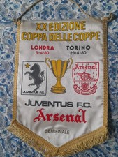 GAGLIARDETTO PENNANT VINTAGE 1980 FOOTBALL CALCIO JUVENTUS VS ARSENAL. OFFICIAL 