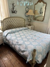 Copriletto Queen Damascato