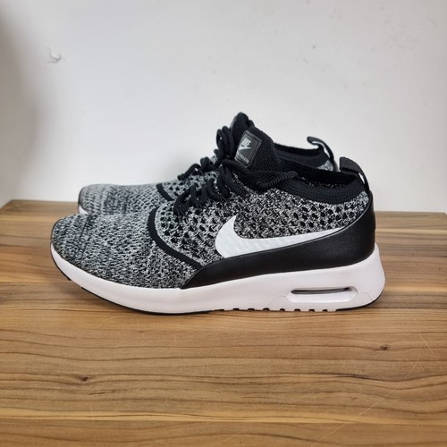 Nike air max - max, thea