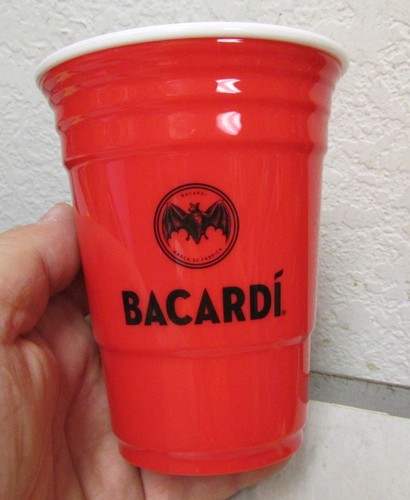 Tazza solo plastica dura - , stile