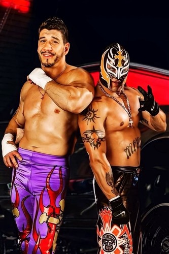 Poster wwe gigante - gigante, 24”