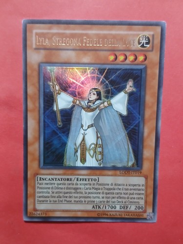 Lyla stregona fedele - yu-gi-oh!,