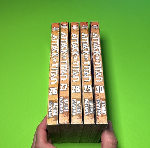 Attack titan manga volumi - attack,