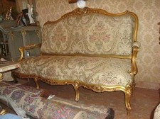  DIVANO LUIGI XV  IN LEGNO FINEMENTE  INTAGLIATO E DORATO INIZIO 900
