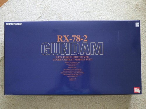Bandai 78 2 - 1/60, pg