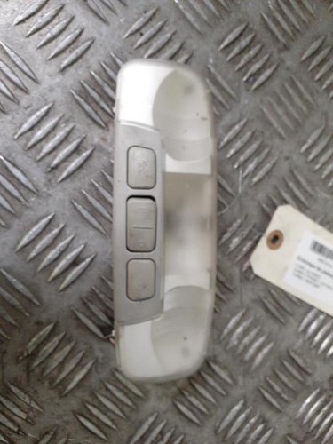 Luce cortesia ford max 1 - di, s-max