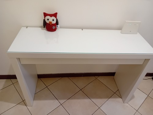 Scrivania nuova ikea - nuova,