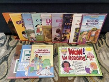 Lot 12 Schol. Phonics Readers