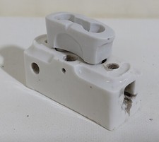 24664 Presa + Spina vintage in ceramica