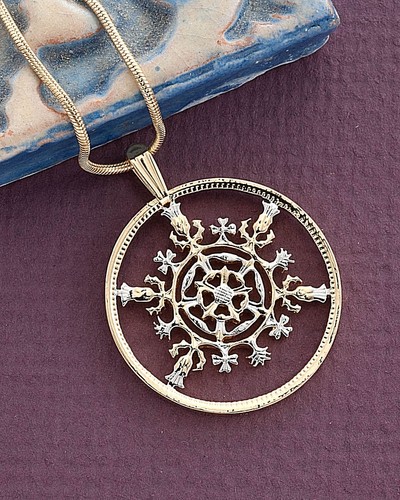 Collana con ciondolo moneta