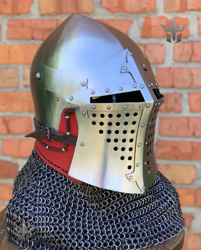 Steel bascinet helmet with - bascinet,