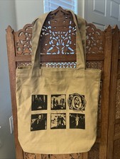 TOTE Catacombe Queens of the