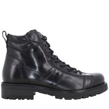 Nero Giardini uomo anfibi