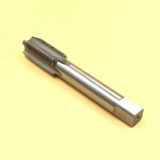 M38 x 3.0mm Metric HSS Right