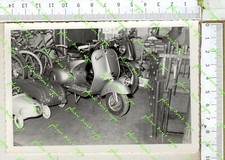 BB-165)FOTO 1951 VESPA IN